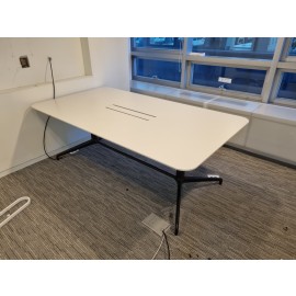 퍼시스 비콘 2000회의테이블[WWBK]