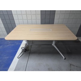 퍼시스 비콘 1600 회의테이블 CCR016