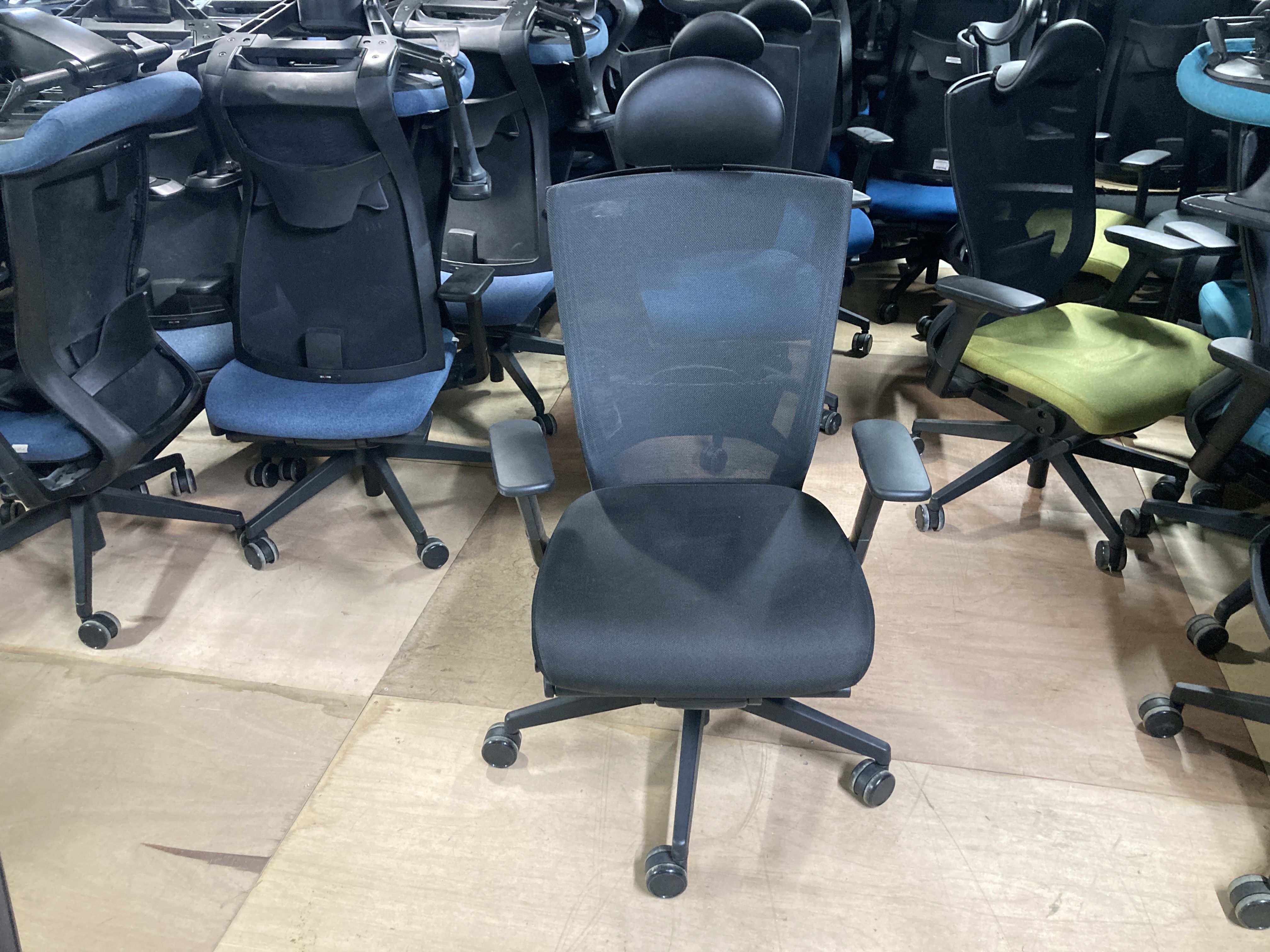 퍼시스 CHN4300AH 사무용의자