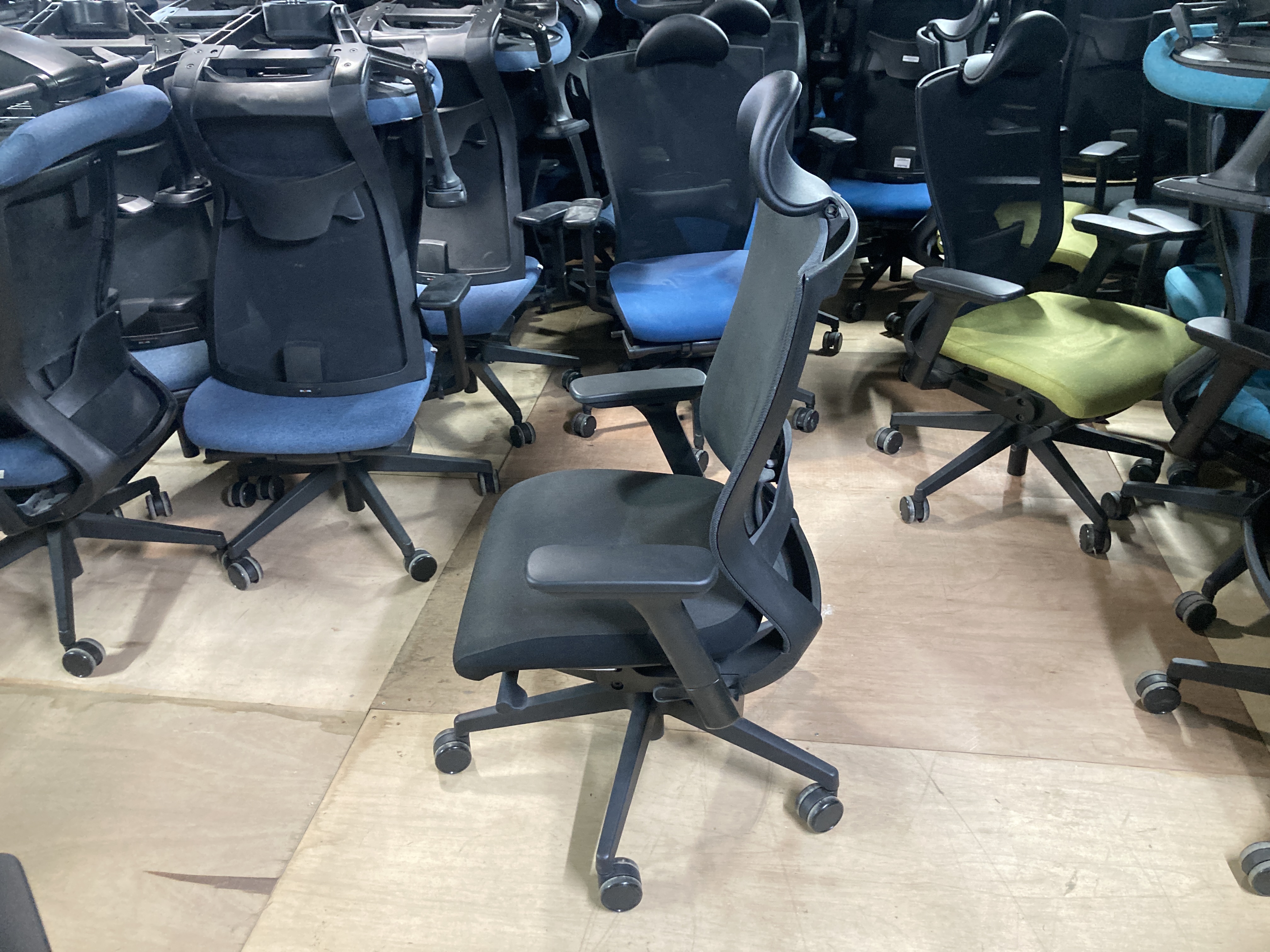 퍼시스 CHN4300AH 사무용의자