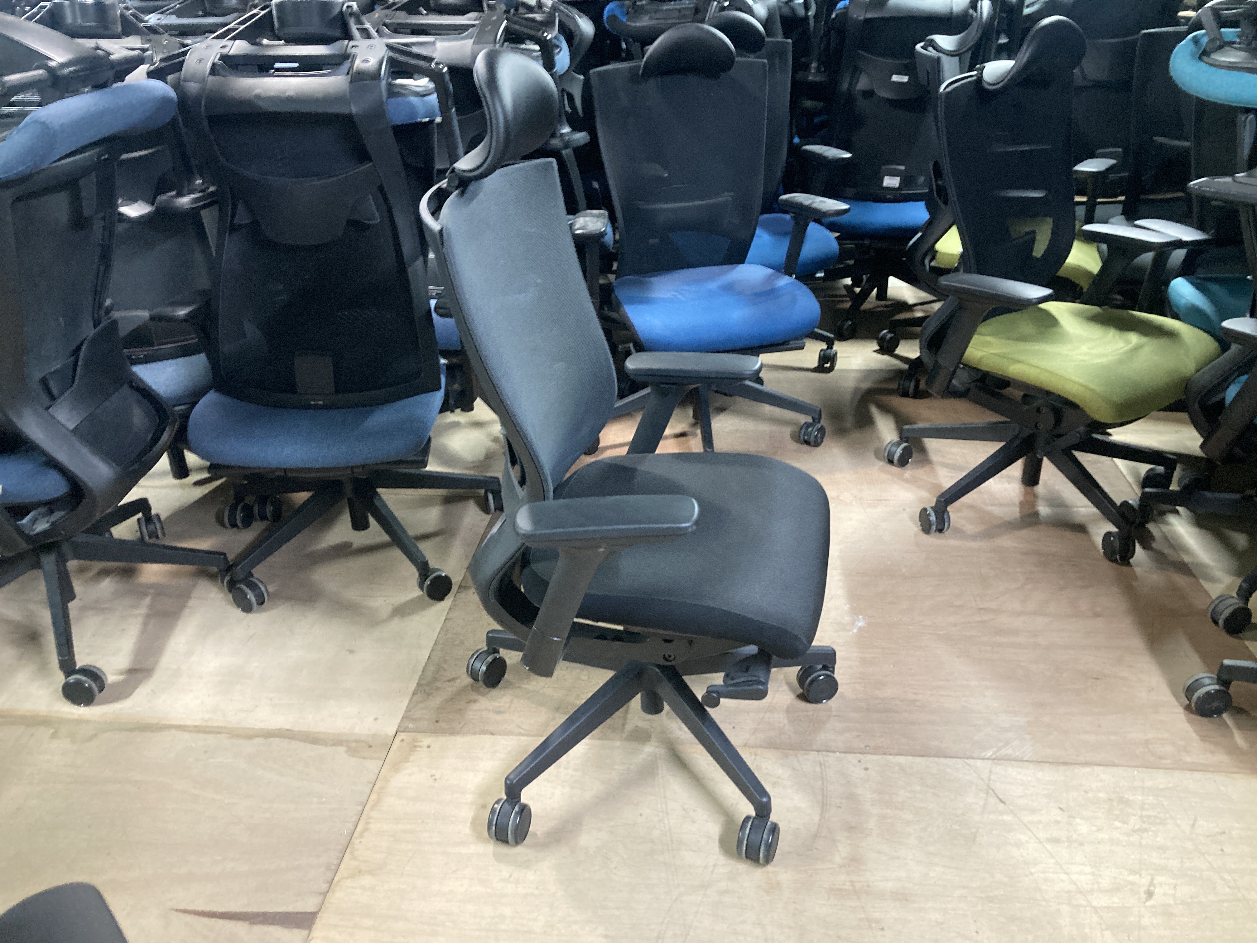 퍼시스 CHN4300AH 사무용의자