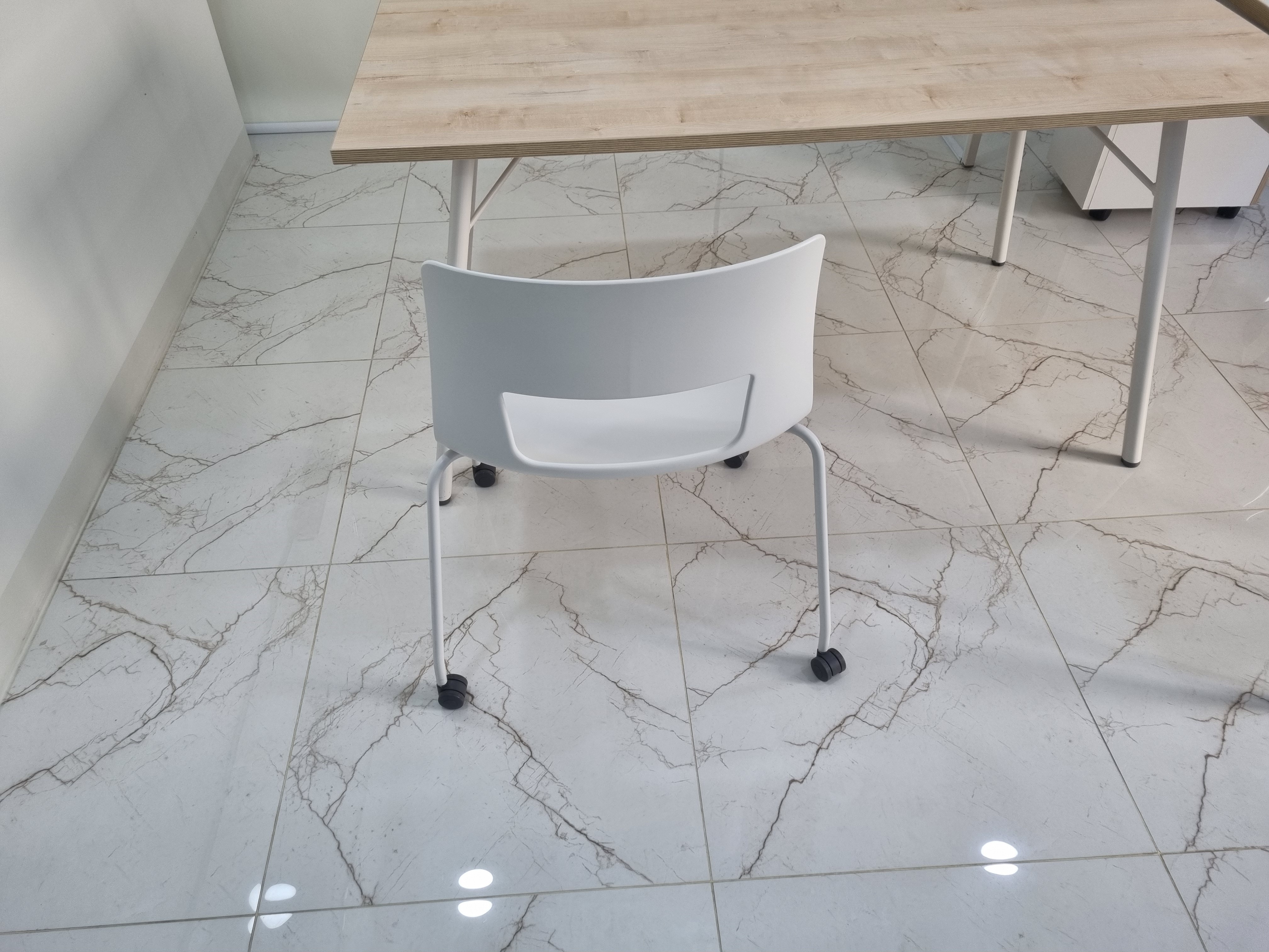 시디즈 버튼 회의의자