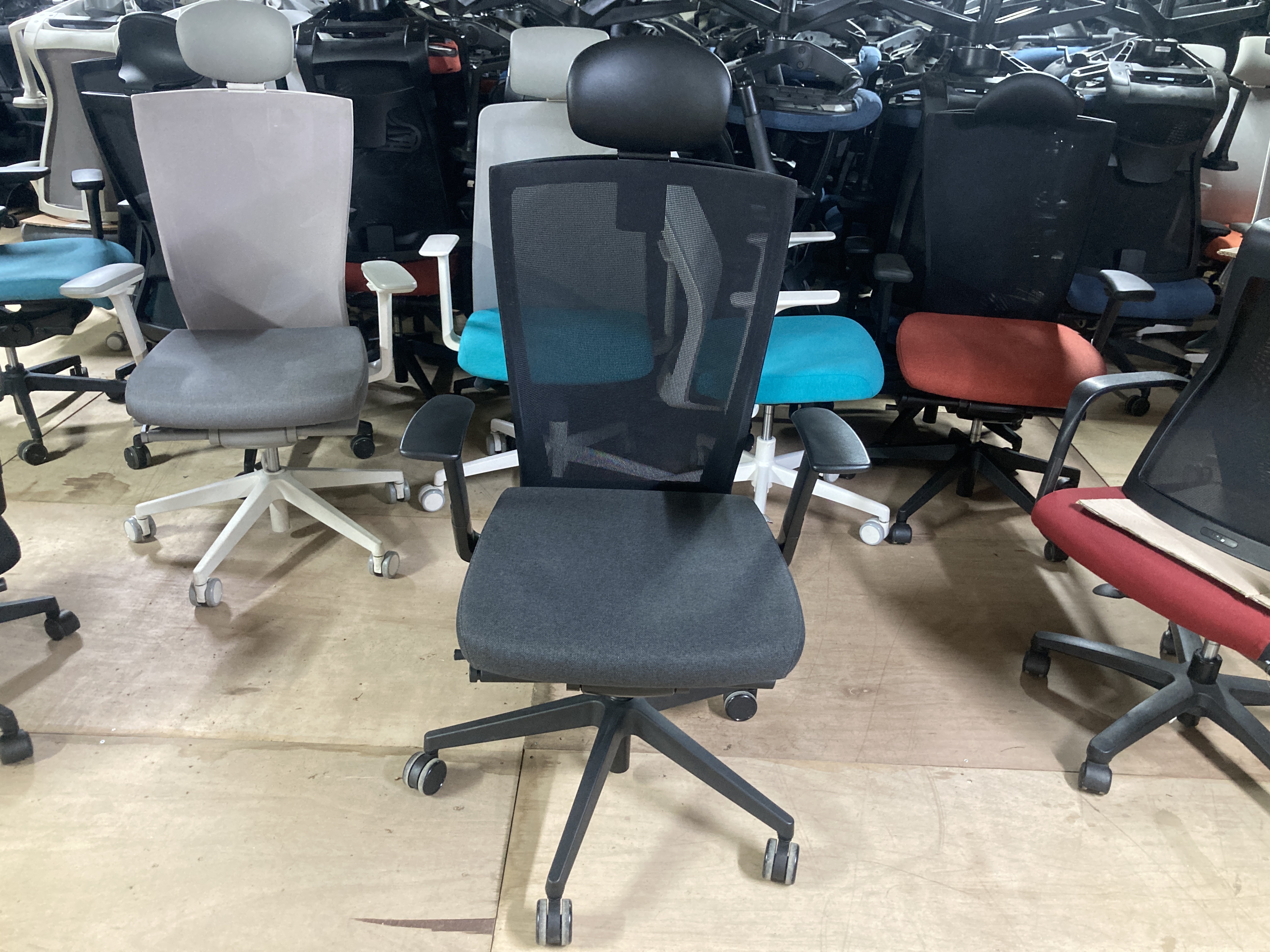 시디즈 T50HF 사무용의자[챠콜]