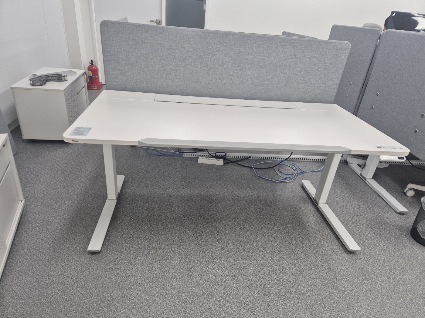 퍼시스 인에이블 1600 모션데스크[파티션별매]